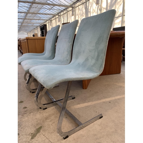 2500 - A SET OF FOUR 'MERROW ASSOCIATES' RETRO CHAIRS ON CHROME CURVED LEGS, SHAPED BACK AND SEAT