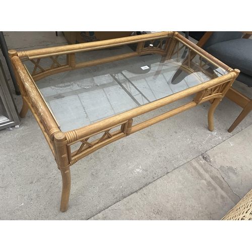 2563 - A MODERN BAMBOO COFFEE TABLE WITH GLASS TOP, 38