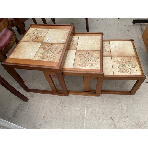 2660 - A NET OF THREE RETRO TABLES WITH INSET TILED TOPS