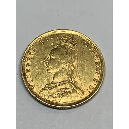 534 - A VICTORIAN 1890 GOLD SOVEREIGN