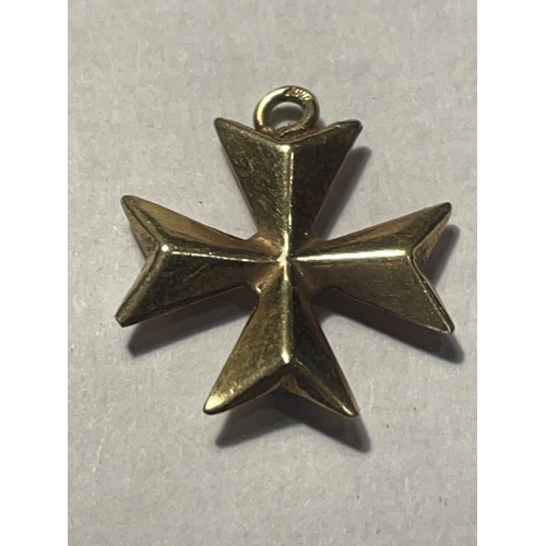 530 - A TESTED TO 18 CARAT GOLD MALTESE CROSS PENDANT GROSS WEIGHT ONE GRAM