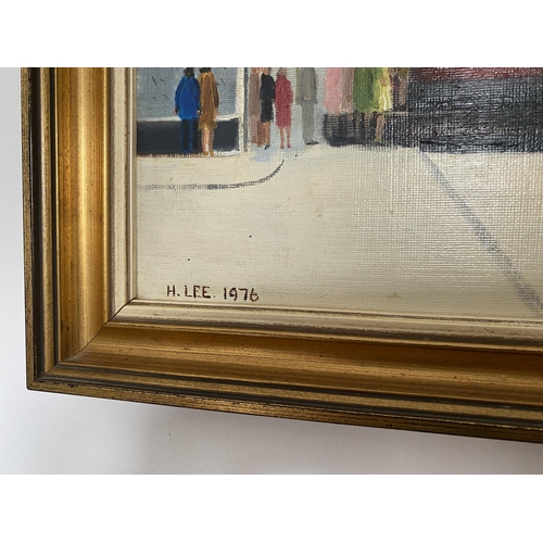 26 - A GILT FRAMED NORTHERN ART OIL PAINTING OF TRAMS, SIGNED AND DATED H.LEE, 1976, 32 X 42CM