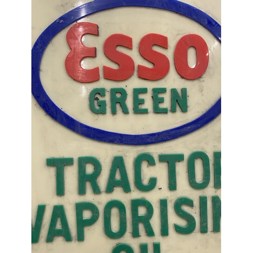 59 - A ESSO GREEN TRACTOR VAPORISING OIL ILLUMINATED BOX SIGN, 48 X 41 X 10CM