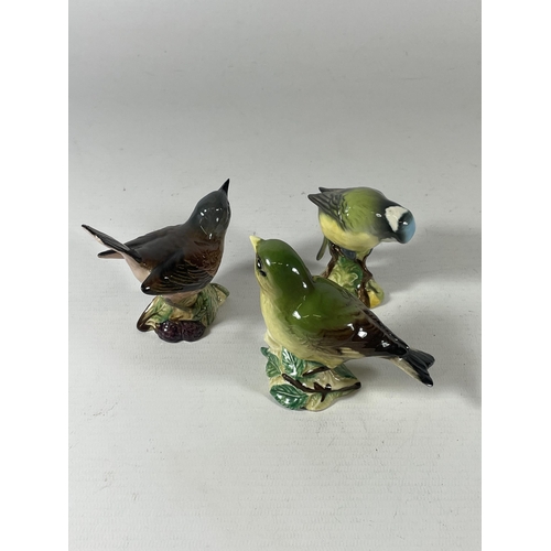 770 - A GROUP OF THREE BESWICK BIRDS