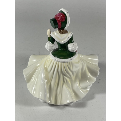 777 - A ROYAL DOULTON PRETTY LADIES CHRISTMAS DAY 2008 HN5210 FIGURE