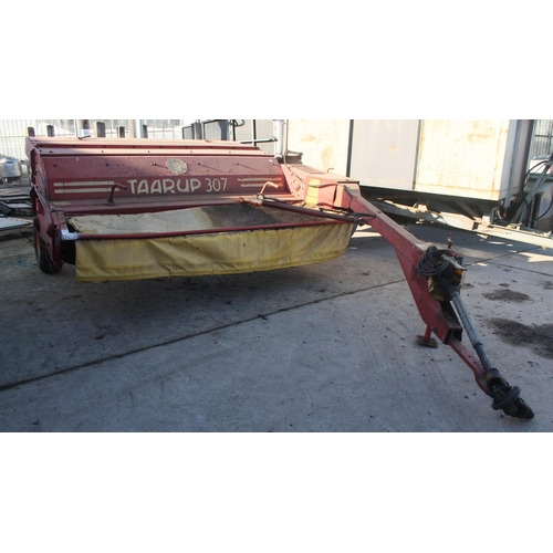 291 - A TAARUP 307 TRAILED PASTURE MOWER NO VAT