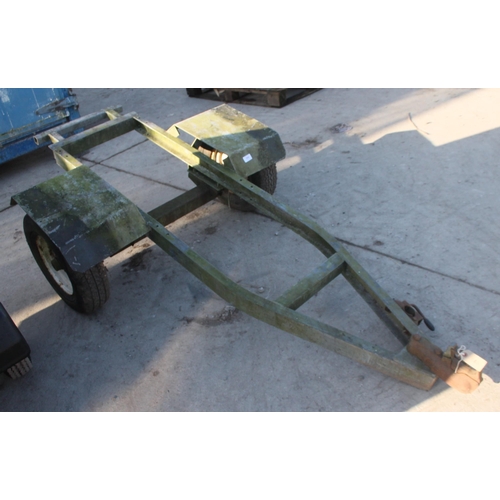 295 - A SINGLE AXEL BIKE TRAILER NO VAT