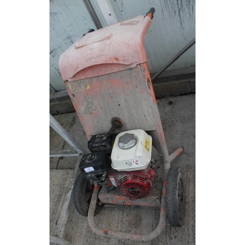 4 - A BELLE MINIMIX 150 MIXER STAND & A HONDA GX120 PETROL ENGINE (WORKING BUT NO WARRANTY)  NO VAT