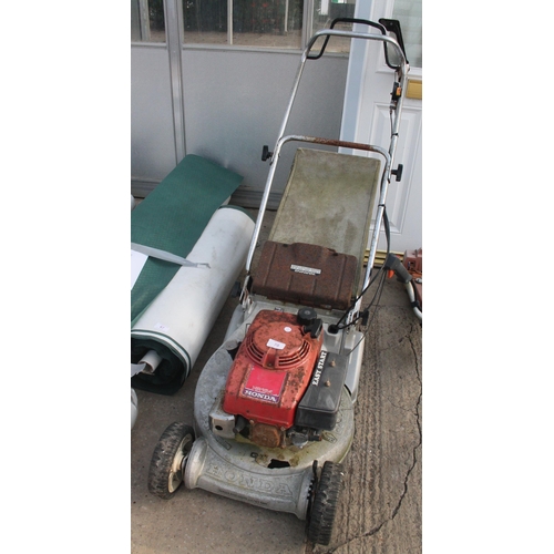 70 - A HONDA MOWER  HR194  NO VAT