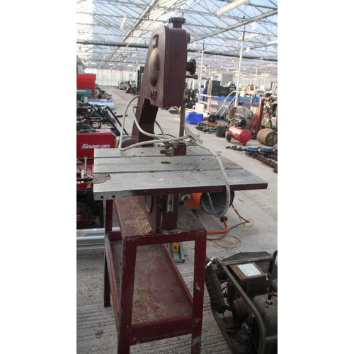 8 - A HAWKER SIDDELEY SINGLE PHASE BAND SAW  NO VAT