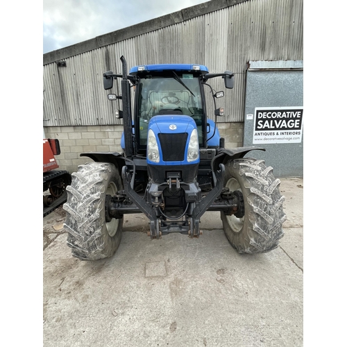 175 - A NEW HOLLAND T6050 RANGE COMMAND TRACTOR AE09 HYV APPROX 10000 HOURS RECENT FULL SERVICE WHILST ALL... 