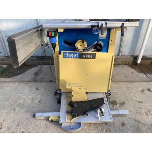 37 - A SCHEPPACH TS2500 TABLE SAW COMPLETE WITH WOOD GUIDE AND SPARE BLADES NO VAT