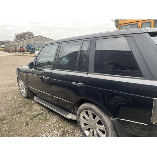 167 - A 2004 RANGE ROVER VOGUE REG DY04 FFN APPROX 139000 MILES RUNS & DRIVES FRONT AIR SUSPENSION NEEDS A... 