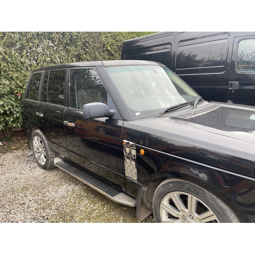 167 - A 2004 RANGE ROVER VOGUE REG DY04 FFN APPROX 139000 MILES RUNS & DRIVES FRONT AIR SUSPENSION NEEDS A... 