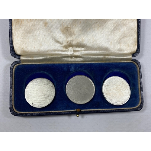 14 - A CASED SET OF THREE HALLMARKED SILVER COMMEMORATIVE MEDALS