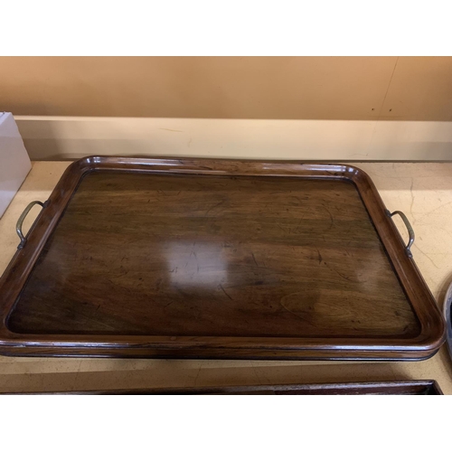 859 - AN EDWARDIAN MAHOGANY TRAY WITH GALLERIED SIDES AND INLAY, A MID CENTURY GALLERIED BEECH TRAY WITH B... 