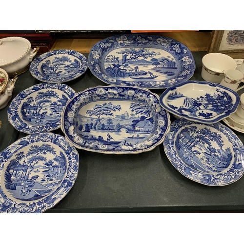 903 - A QUANTITY OF 19TH CENTURY BLUE AND WHITE POTTERY TO INCLUDE A LARGE PLATTER, PLATES, BOWLS, ETC WIT... 