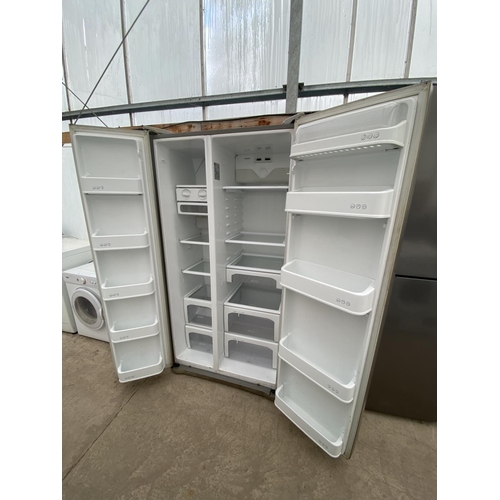 2058 - A SILVER LG AMERICAN STYLE FRIDGE FREEZER