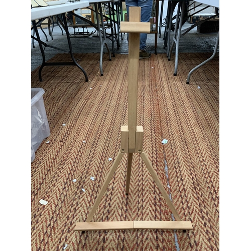 280 - A WOODEN ADJUSTABLE EASEL