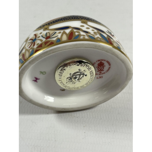 821 - A ROYAL CROWN DERBY BLUE LADYBIRD WITH GOLD STOPPER