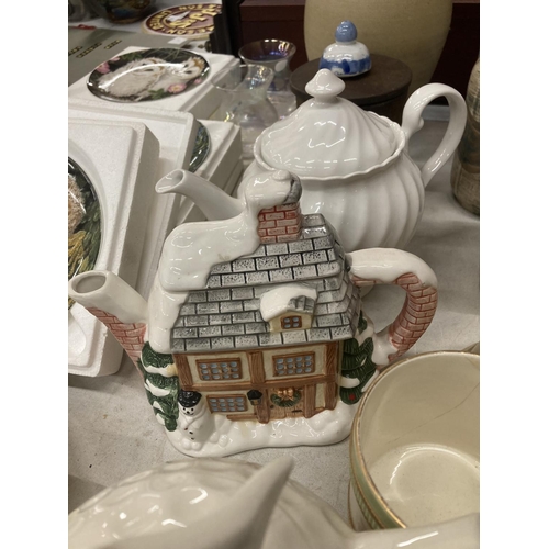 1002 - A QUANTITY OF CERAMICS TO INCLUDE A TONY WOOD GOLF TEAPOT, THE VILLAGE BY ANNIE ROWE TEAPOT, A BELL'... 