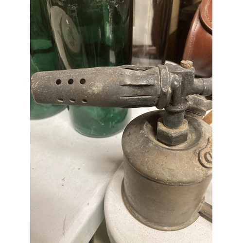 1039 - A VINTAGE BLOW TORCH