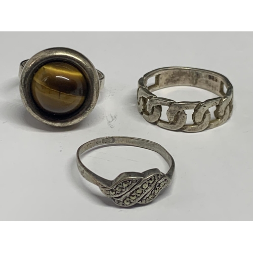 562 - FIVE VARIOUS SILVER RINGS