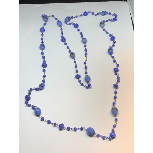 587 - A LAPIZ LAZULI NECKLACE