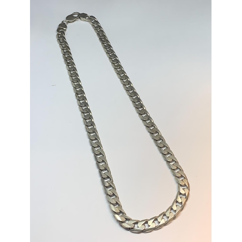 598 - A HEAVY SILVER FLAT LINK NECKLACE