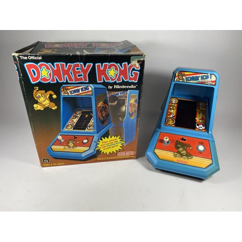 319 - A BOXED RETRO 1981 NINTENDO DONKEY KONG ARCADE GAME