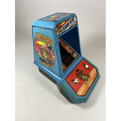 346 - A RETRO 1981 COLECO DONKEY KONG TABLE TOP ARCADE GAME