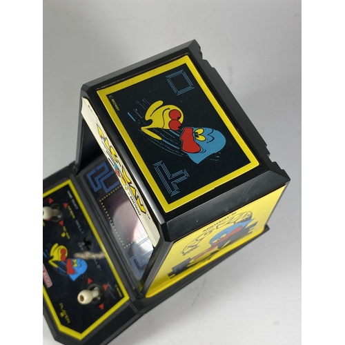 401 - A RETRO COLECO PACMAN MIDWAY ARCADE GAME