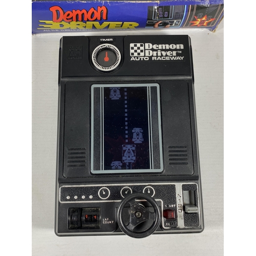 423 - A RETRO BOXED PALITOY DEMON DRIVER AUTO RACEWAY GAME