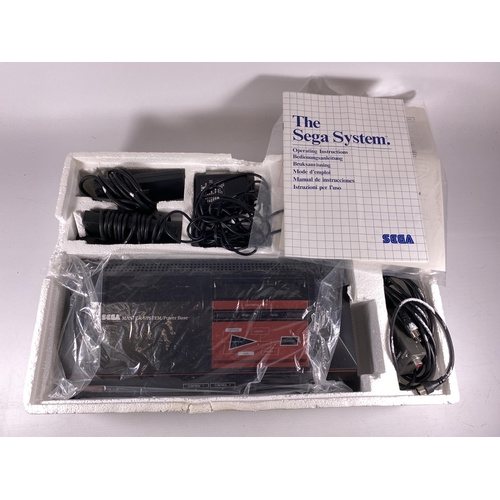 436 - A RETRO SEGA MASTER SYSTEM GAMES CONSOLE