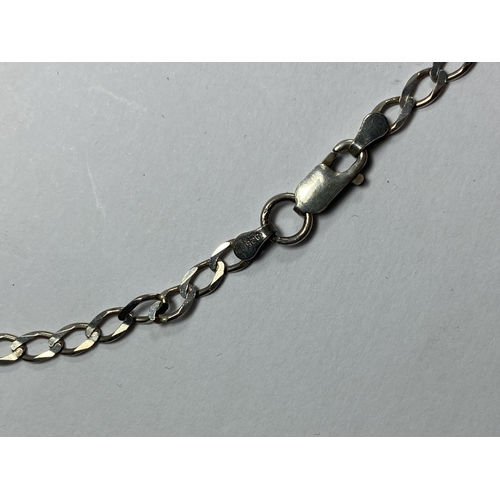 671 - A MARKED SILVER NECKLACE LENGTH 28 INCHES