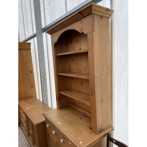 2529 - A PINE DRESSER COMPLETE WITH PLATE RACK, 36