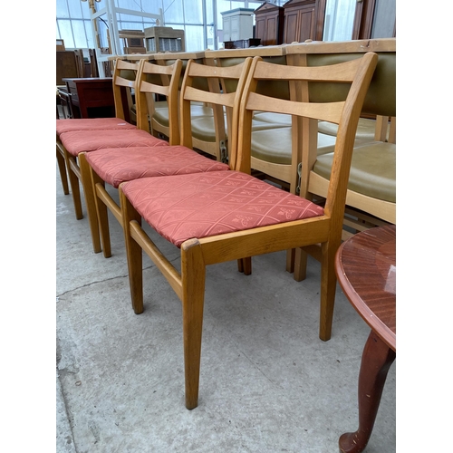 2559 - A SET OF FOUR RETRO BEECH DINING CHAIRS