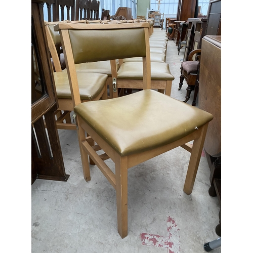 2625 - A SET OF TWELVE RETRO CHAPEL CHAIRS