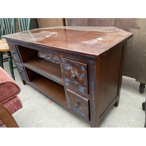 2658 - A 1980s TV STAND