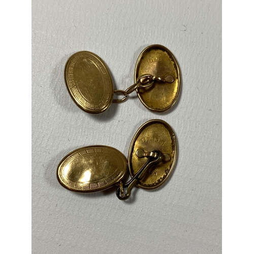 684 - A PAIR OF 9CT YELLOW GOLD CUFFLINKS, WEIGHT 2.46G