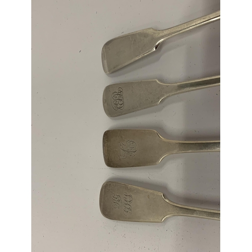 6 - A GROUP OF FOUR HALLMARKED SILVER TABLE SPOONS TO INCLUDE TWO GEORGIAN EXAMPLES, TOTAL WEIGHT 310G