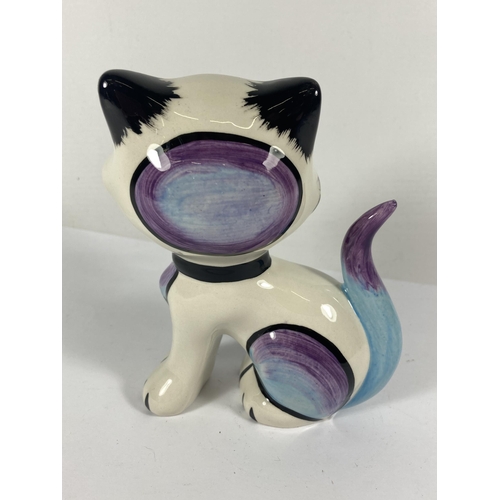 746 - A LORNA BAILEY HANDPAINTED AND SIGNED QUEENIE CAT