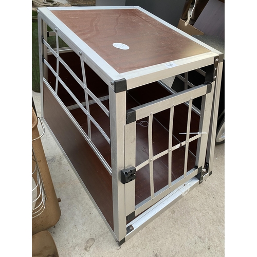 1621 - A METAL DOG CRATE