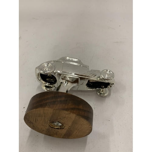 163 - A HOT ROD TROPHY ON A WOODEN BASE HEIGHT 10CM