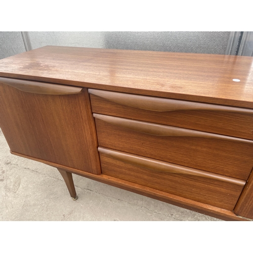 2501 - A RETRO TEAK STONEHILL FURNITURE SIDEBOARD ENCLOSING THREE DRAWERS AND THEE CUPBOARDS, 78