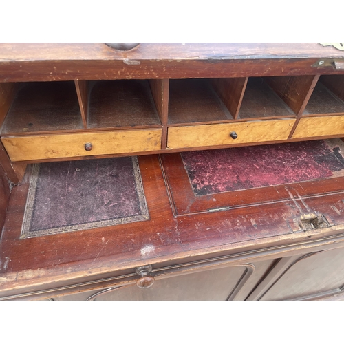 2771 - A VCITORIAN MAHOGANY CYLINDER BUREAU, 48