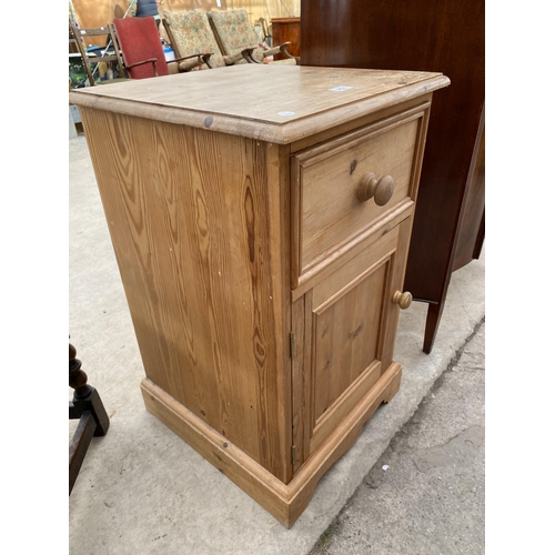 2731 - A PINE BEDSIDE CUPBOARD WITH SINGLE DRAWER