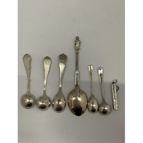 11 - A MIXED LOT OF SMALL HALLMARKED SILVER CONDIMENT SPOONS ETC, TOTAL WEIGHT 40G