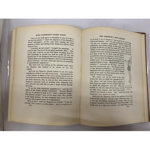 189 - A FIRST EDITION 1913COPY OF HANS ANDERSEN'S FAIRY TALES ILLUSTRATED BY W HEATH ROBINSON