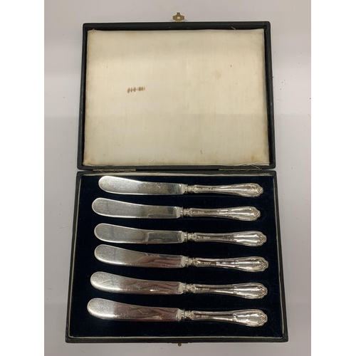 20 - A CASED SET OF SIX HALLMARKED SILVER HANDLED BUTTER KNIVES